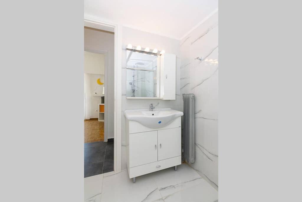 Brand New Stylish 2 Bedroom Apartment Athènes Extérieur photo